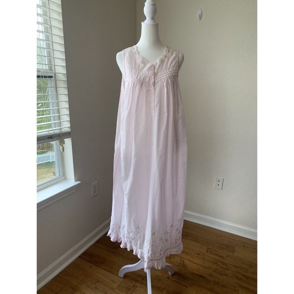 Carroll Reed Intimates & Sleepwear Vintage Carroll Reed Pink Floral